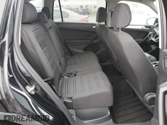 2023 Volkswagen Tiguan S with VIN 3VVFB7AX1PM119581, listed as a Copart auction lot 56563355 with 17,675 mi miles and Salvage title. Bid and sale history available at DreamBid. Image 10.