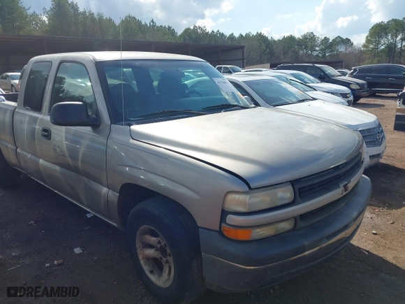2002 Chevrolet Silverado 1500 LS with VIN 2GCEC19V721294585, listed as a IAAI auction lot 41518853 with 1 mi miles. Bid and sale history available at carsss.com. Image 1.