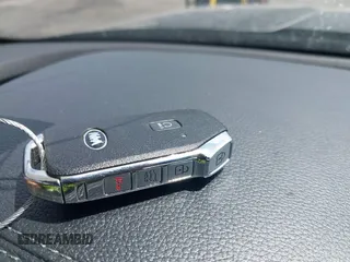 2021 Kia Telluride SX with VIN 5XYP54HC7MG130377, listed as a IAAI auction lot 42172684 with 32,186 mi miles and . Bid and sale history available at DreamBid. Image 11.