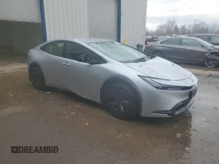 2024 Toyota Prius LE with VIN JTDADABU4R3020066, listed as a Copart auction lot 50028595 with 4,532 mi miles and Salvage Title. Bid and sale history available at carsss.com. Image 4.