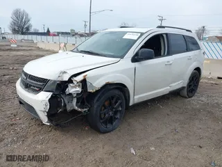 2014 Dodge Journey SXT with VIN 3C4PDCBG0ET134354, listed as a IAAI auction lot 41676159 with 179,306 mi miles. Bid and sale history available at carsss.com. Image 17.
