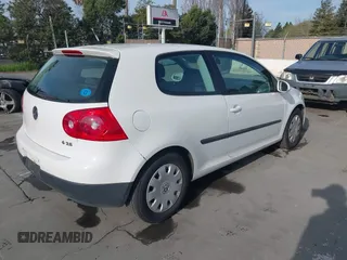 2009 Volkswagen Rabbit S with VIN WVWBB71K09W101853, listed as a IAAI auction lot 41658313 with 83,221 mi miles. Bid and sale history available at carsss.com. Image 4.