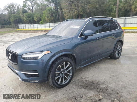 2018 Volvo XC90 Momentum with VIN YV4102XKXJ1337971, listed as a Copart auction lot 41928435 with 122,312 mi miles and Salvage Title. Bid and sale history available at carsss.com. Image 1.
