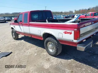 1995 Ford F-250 with VIN 1FTHX26FXSKA04618, listed as a IAAI auction lot 42005763 with 365,853 mi miles. Bid and sale history available at carsss.com. Image 3.