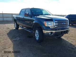 2013 Ford F-150 XL with VIN 1FTFW1EF5DFA41500, listed as a IAAI auction lot 41215195 with 123,160 mi miles. Bid and sale history available at carsss.com. Image 1.