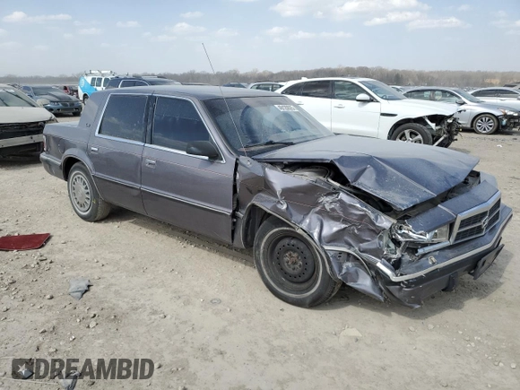1993 Dodge Dynasty z VIN 1B3XC4638PD195963, wystawiony jako Copart lot #49120625 z przebiegiem 86 825 mil mil oraz Szkoda całkowita • Salvage title. Historia ofert i sprzedaży dostępna na DreamBid. Obrazek 4.