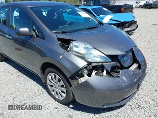 2016 Nissan LEAF S with VIN 1N4AZ0CP1GC303841, listed as a IAAI auction lot 42686655 with 82,690 mi miles and . Bid and sale history available at DreamBid. Image 6.