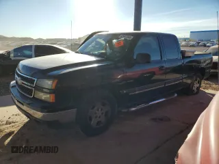 2006 Chevrolet Silverado 1500 LT1 with VIN 1GCEC19T06Z157337, listed as a Copart auction lot 42407345 with 112,409 mi miles and Salvage Title. Bid and sale history available at DreamBid. Image 1.