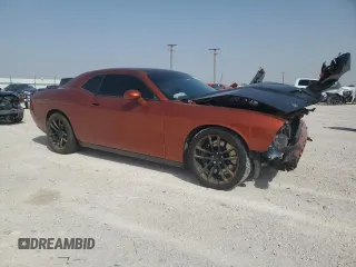 2022 Dodge Challenger R/T Scat Pack z VIN 2C3CDZFJ8NH109304, wystawiony jako Copart lot #54798825 z przebiegiem 23 845 mil mil oraz Szkoda całkowita • Salvage title. Historia ofert i sprzedaży dostępna na DreamBid. Obrazek 4.