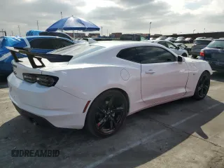 2024 Chevrolet Camaro 2LT with VIN 1G1FD1RS2R0115603, listed as a Copart auction lot 50968725 with 9,202 mi miles and Salvage Title. Bid and sale history available at carsss.com. Image 3.