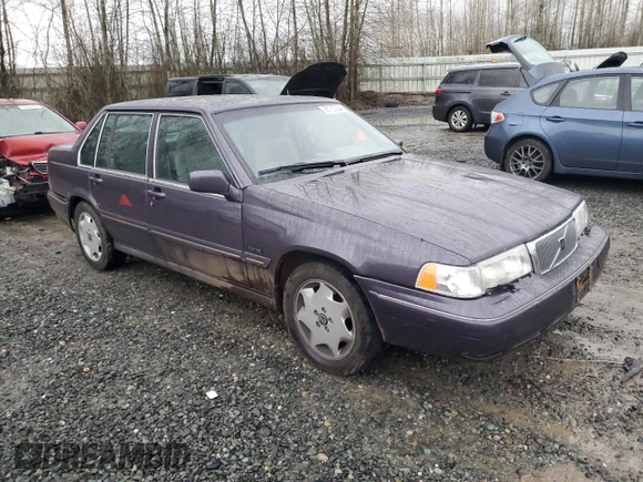 1995 Volvo 960 с VIN YV1KS9616S1059956, выставлен на аукционе Copart как лот 86760234 с пробегом 137 261 миль миль и Списание • Salvage title. История ставок и продаж доступна на DreamBid. Изображение 4.