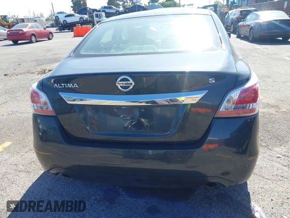 2015 Nissan Altima SL z VIN 1N4AL3APXFN914329, wystawiony jako IAAI lot #42323303 z przebiegiem 161 150 mil mil oraz . Historia ofert i sprzedaży dostępna na DreamBid. Obrazek 16.