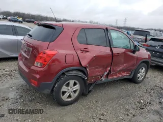 2022 Chevrolet Trax LS with VIN KL7CJNSM8NB503422, listed as a Copart auction lot 38835324 with 41,612 mi miles and Salvage Title. Bid and sale history available at carsss.com. Image 3.