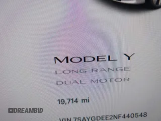 2022 Tesla Model Y Long Range with VIN 7SAYGDEE2NF440548, listed as a IAAI auction lot 41360276 with 19,714 mi miles and . Bid and sale history available at carsss.com. Image 15.