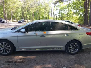 2016 Hyundai Sonata Sport with VIN 5NPE34AF6GH335980, listed as a IAAI auction lot 42137648 with 132,426 mi miles and . Bid and sale history available at DreamBid. Image 6.