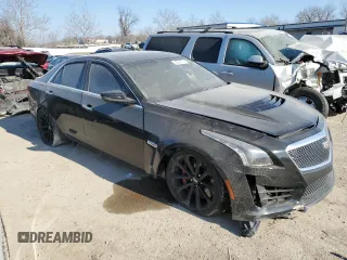 2017 Cadillac CTS-V z VIN 1G6A15S60H0208958, wystawiony jako Copart lot #43529704 z przebiegiem 74 025 mil mil oraz Szkoda całkowita • Salvage title. Historia ofert i sprzedaży dostępna na DreamBid. Obrazek 4.
