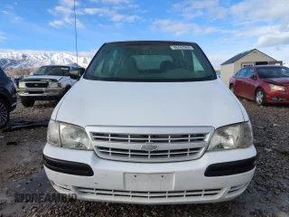 2002 Chevrolet Venture w/1SV Pkg with VIN 1GNDU23E52D162637, listed as a Copart auction lot 86563964 with 166,036 mi miles and Salvage Title. Bid and sale history available at carsss.com. Image 5.