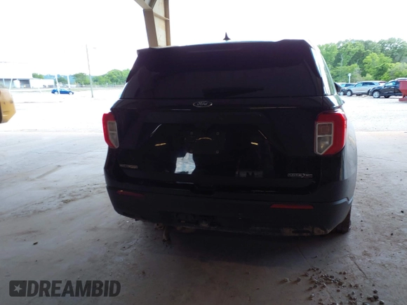 2021 Ford Police Interceptor Utility z VIN 1FM5K8AB8MGB61624, wystawiony jako IAAI lot #42162652 z przebiegiem 100 231 mil mil oraz . Historia ofert i sprzedaży dostępna na DreamBid. Obrazek 16.