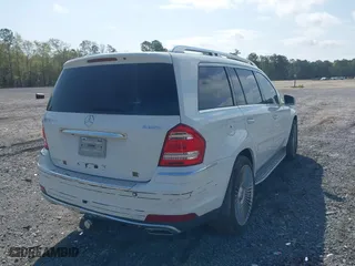 2011 Mercedes-Benz GL-Class GL 450 with VIN 4JGBF7BE2BA679626, listed as a IAAI auction lot 41937523 with 112,808 mi miles. Bid and sale history available at carsss.com. Image 4.