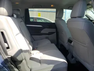 2016 Toyota Highlander LE Plus with VIN 5TDZKRFH8GS182363, listed as a Copart auction lot 52109215 with 115,726 mi miles and Salvage Title. Bid and sale history available at carsss.com. Image 11.