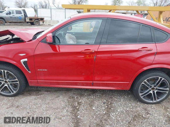 2018 BMW X4 xDrive28i z VIN 5UXXW3C57J0Z60681, wystawiony jako IAAI lot #42014416 z przebiegiem 65 168 mil mil oraz . Historia ofert i sprzedaży dostępna na DreamBid. Obrazek 15.