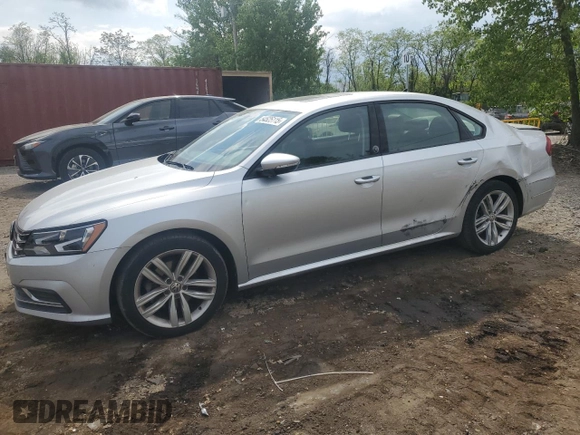 2019 Volkswagen Passat Wolfsburg Edition z VIN 1VWLA7A38KC011998, wystawiony jako Copart lot #54525115 z przebiegiem 45 529 mil mil oraz Szkoda całkowita • Salvage title. Historia ofert i sprzedaży dostępna na DreamBid. Obrazek 1.