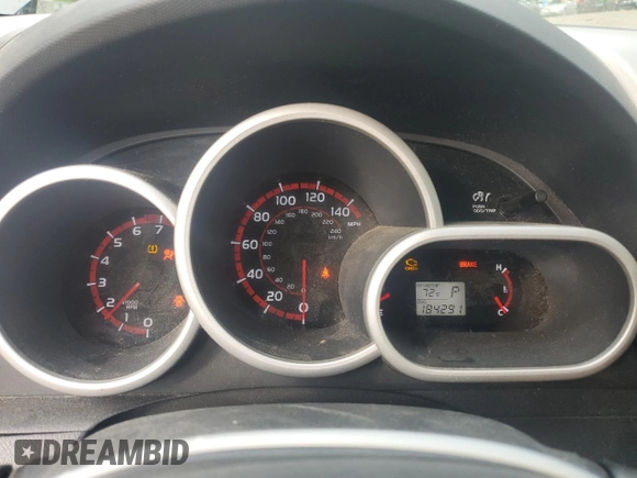 2009 Toyota Matrix S with VIN 2T1LE40E19C010671, listed as a Copart auction lot 63379915 with 184,291 mi miles and Clean title. Bid and sale history available at DreamBid. Image 9.