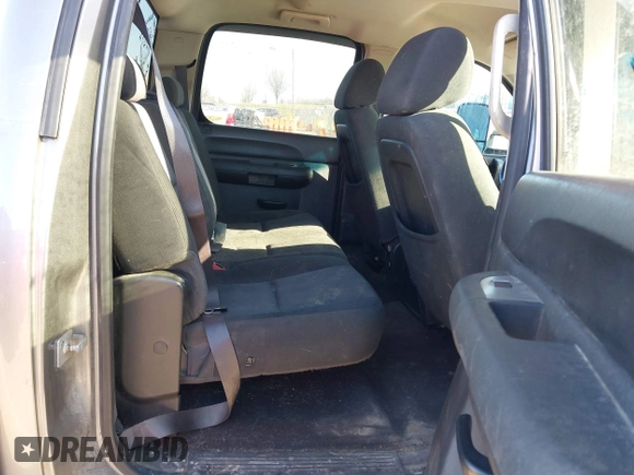 2012 Chevrolet Silverado 1500 LT with VIN 1GCPKSE76CF168365, listed as a IAAI auction lot 41814255 with 288,900 mi miles and . Bid and sale history available at DreamBid. Image 8.