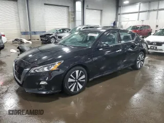 2020 Nissan Altima 2.5 SL with VIN 1N4BL4EV6LC161442, listed as a Copart auction lot 48557235 with 105,904 mi miles and Salvage Title. Bid and sale history available at carsss.com. Image 1.