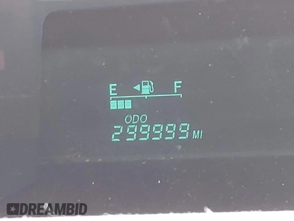 2005 Toyota Prius with VIN JTDKB20U853031729, listed as a IAAI auction lot 42122028 with 299,999 mi miles. Bid and sale history available at carsss.com. Image 7.