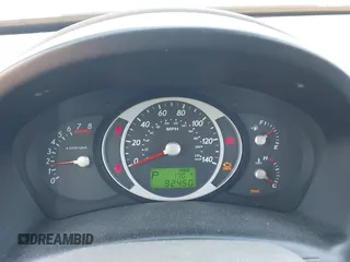 2007 Hyundai Tucson SE with VIN KM8JN12D57U670203, listed as a IAAI auction lot 41619422 with 92,450 mi miles. Bid and sale history available at carsss.com. Image 7.