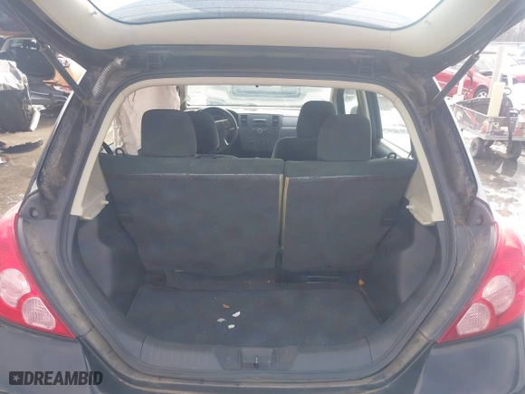 2012 Nissan Versa S with VIN 3N1BC1CP8CK271046, listed as a IAAI auction lot 41318997 with 138,111 mi miles. Bid and sale history available at carsss.com. Image 8.