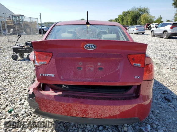 2013 Kia Forte EX with VIN KNAFU4A24D5722681, listed as a Copart auction lot 67335164 with 0 mi miles and Non Repairable. Bid and sale history available at carsss.com. Image 6.