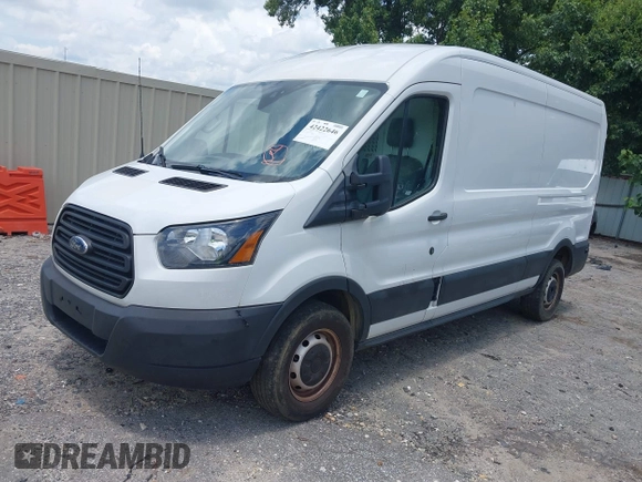 2019 Ford Transit z VIN 1FTBW2CM5KKB43860, wystawiony jako IAAI lot #42422646 z przebiegiem 129 215 mil mil oraz . Historia ofert i sprzedaży dostępna na DreamBid. Obrazek 17.