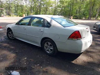 2014 Chevrolet Impala LS z VIN 2G1WA5E39E1176332, wystawiony jako IAAI lot #42233713 z przebiegiem 133 355 mil mil oraz . Historia ofert i sprzedaży dostępna na DreamBid. Obrazek 3.