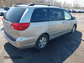 2005 Toyota Sienna CE with VIN 5TDZA23C95S380868, listed as a IAAI auction lot 41922419 with 218,513 mi miles and . Bid and sale history available at DreamBid. Image 4.