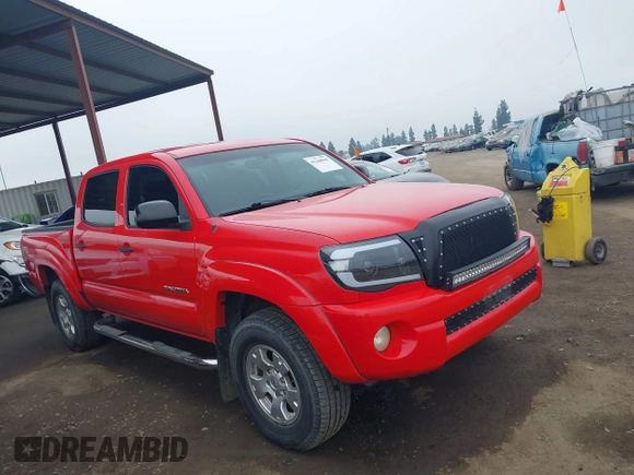 2008 Toyota Tacoma PreRunner with VIN 3TMJU62N98M059769, listed as a IAAI auction lot 41368969 with 213,604 mi miles. Bid and sale history available at carsss.com. Image 13.