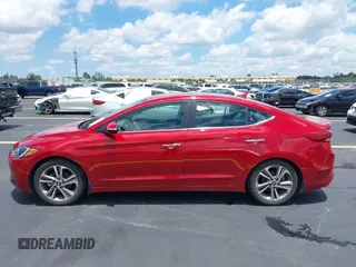 2017 Hyundai Elantra Value Edition z VIN KMHD84LF4HU073311, wystawiony jako IAAI lot #42253144 z przebiegiem 38 127 mil mil oraz . Historia ofert i sprzedaży dostępna na DreamBid. Obrazek 14.