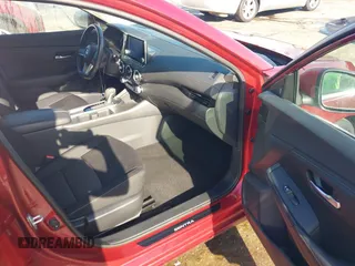 2022 Nissan Sentra SV with VIN 3N1AB8CV3NY264995, listed as a IAAI auction lot 41989200 with 32,072 mi miles and . Bid and sale history available at DreamBid. Image 5.