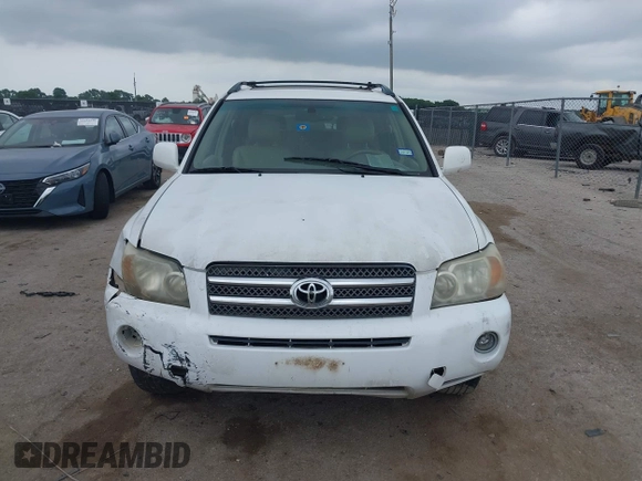 2007 Toyota Highlander w/3rd Row z VIN JTEDW21A570017255, wystawiony jako IAAI lot #42265923 z przebiegiem 245 805 mil mil oraz . Historia ofert i sprzedaży dostępna na DreamBid. Obrazek 13.