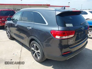2017 Kia Sorento EX with VIN 5XYPH4A14HG190770, listed as a IAAI auction lot 42501305 with 156,570 mi miles and . Bid and sale history available at DreamBid. Image 3.