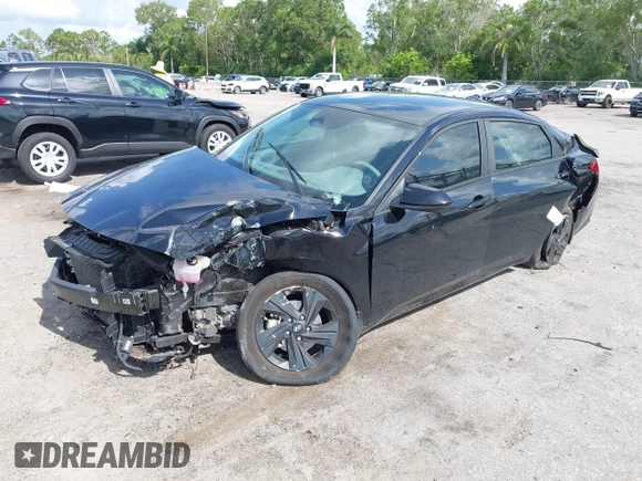 2023 Hyundai Elantra Blue z VIN KMHLM4AJ8PU043144, wystawiony jako IAAI lot #42357892 z przebiegiem 46 026 mil mil oraz . Historia ofert i sprzedaży dostępna na DreamBid. Obrazek 18.