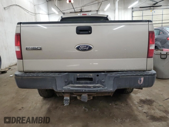 2007 Ford F-150 XL z VIN 1FTRF14WX7KB93881, wystawiony jako Copart lot #89366415 z przebiegiem 114 286 mil mil oraz Szkoda całkowita • Salvage title. Historia ofert i sprzedaży dostępna na DreamBid. Obrazek 6.