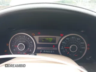2005 Ford Expedition Special Service с VIN 1FMPU16575LB01825, выставлен на аукционе IAAI как лот 42335134 с пробегом 130 788 миль миль и . История ставок и продаж доступна на DreamBid. Изображение 7.