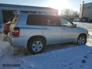 2007 Toyota Highlander with VIN JTEHD21A270048597, listed as a Copart auction lot 87587725 with 97,815 mi miles and Salvage Title. Bid and sale history available at carsss.com. Image 3.