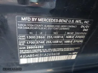 2001 Mercedes-Benz M-Class with VIN 4JGAB54E31A269408, listed as a IAAI auction lot 41642163 with 1 mi miles. Bid and sale history available at carsss.com. Image 9.