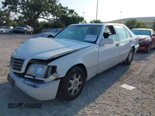 1992 Mercedes-Benz 500 с VIN WDBGA51E9NA025286, выставлен на аукционе IAAI как лот 42192298 с пробегом Не указан миль и . История ставок и продаж доступна на DreamBid. Изображение 2.