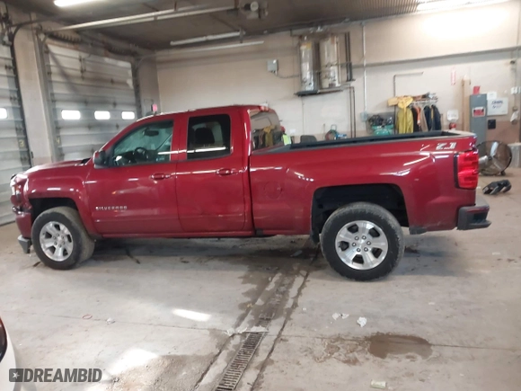 2018 Chevrolet Silverado 1500 LT with VIN 1GCVKREH5JZ363281, listed as a IAAI auction lot 41881671 with 72,875 mi miles. Bid and sale history available at carsss.com. Image 14.