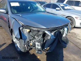 2014 Hyundai Genesis 3.8L with VIN KMHGC4DD2EU265539, listed as a IAAI auction lot 41634825 with 61,619 mi miles. Bid and sale history available at carsss.com. Image 6.