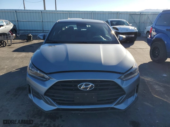 2019 Hyundai Veloster 2.0 with VIN KMHTG6AF6KU019853, listed as a Copart auction lot 46937605 with 84,405 mi miles and Salvage Title. Bid and sale history available at carsss.com. Image 5.
